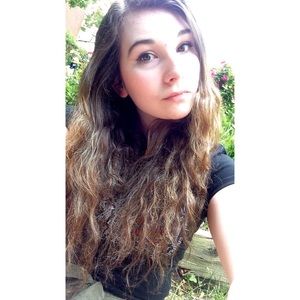 Meet your Posher, Gina